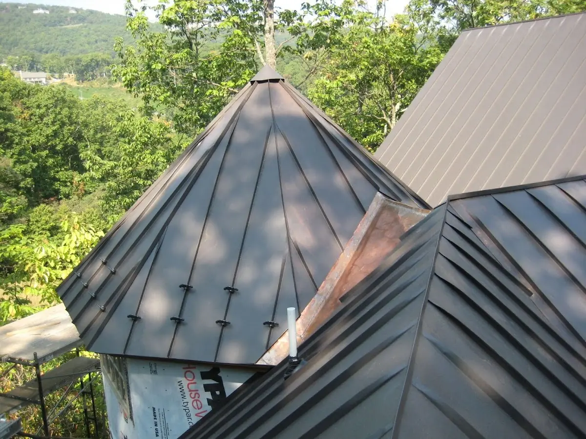 Professional Gutter Cleaning by Craftsman Roofing in Grantsville